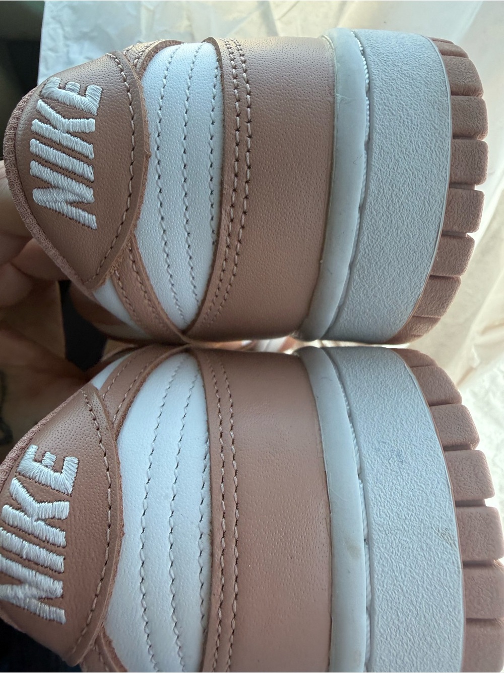 Nike Dunk Low in White and Rose Whisperer - Picture 4 of 6